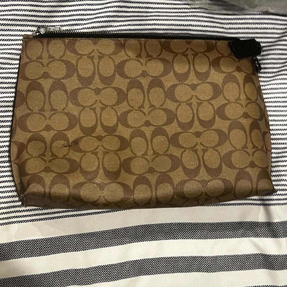Coach Brown Signature Wristlet - Picture 4 of 8